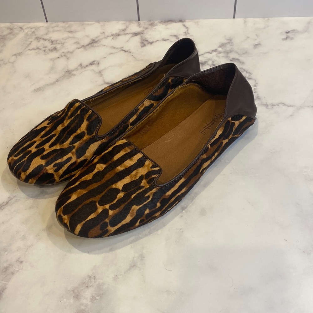 Like new Jeffrey Campbell flats